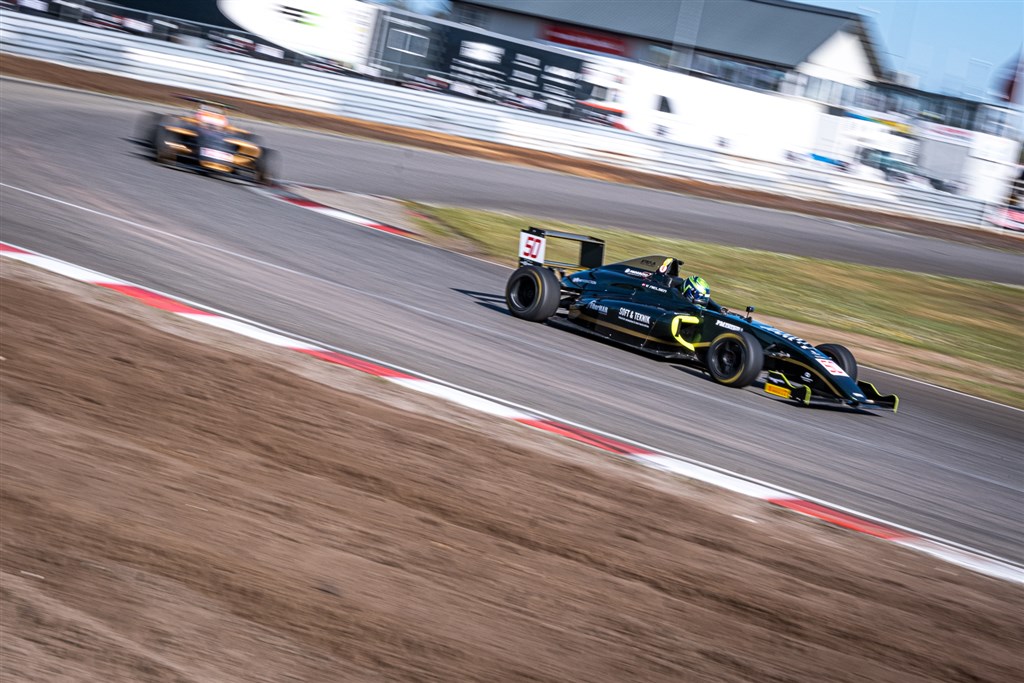 Victor T. Nielsen er klar til en sæson mere i dansk Formel 4 med STEP.
(Foto: STEP)